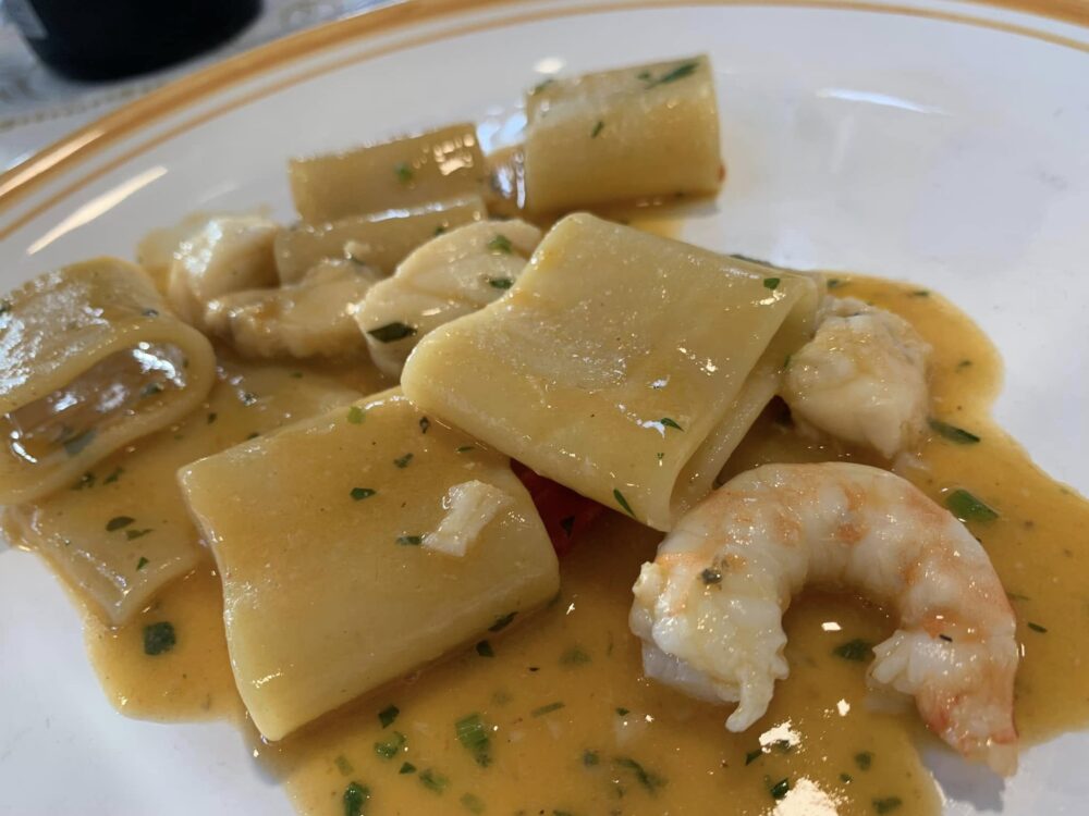 Ristorante del Golfo, paccheri con pescatrice e gamberi