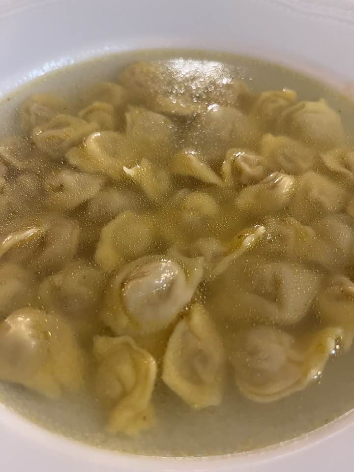 Clinica Gastronomica Arnaldo - cappelletti in brodo