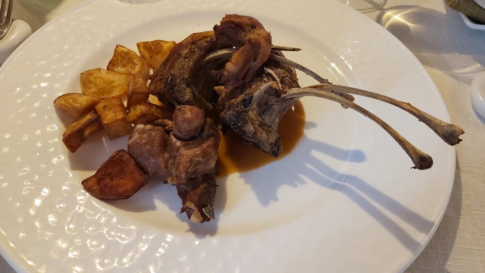 Locanda de foris – l’agnello Laticauda