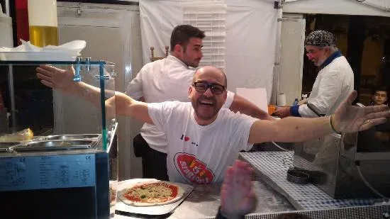 Pizzeria O Scugnizzo ad Arezzo al 87 posto della guida 50 Top