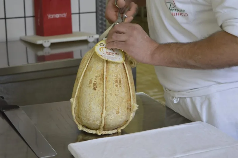 Provolone del Monaco Dop