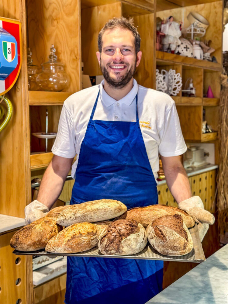 Pane appena sfornato, Daniele Landolfi- Bakery Pandiseta