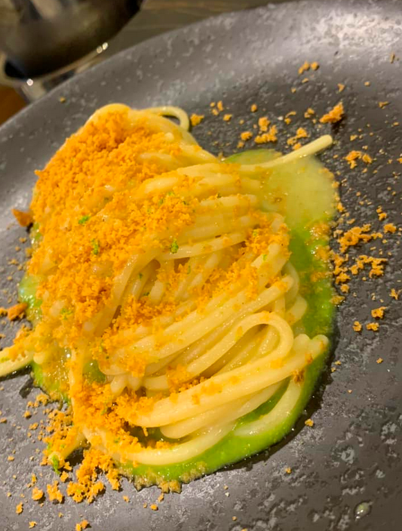 Alessandro Feo Ristorante, spaghettone con limone, piselli e bottarga