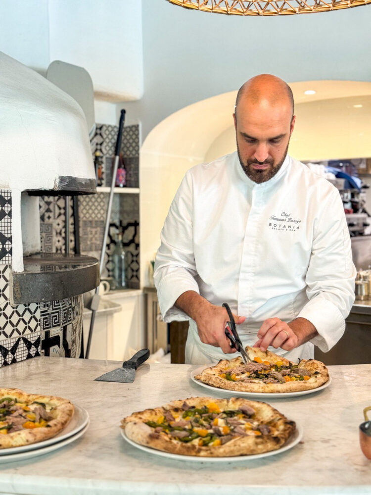 Chef Tommaso Luongo in pizzeria - Botania Relais & Spa