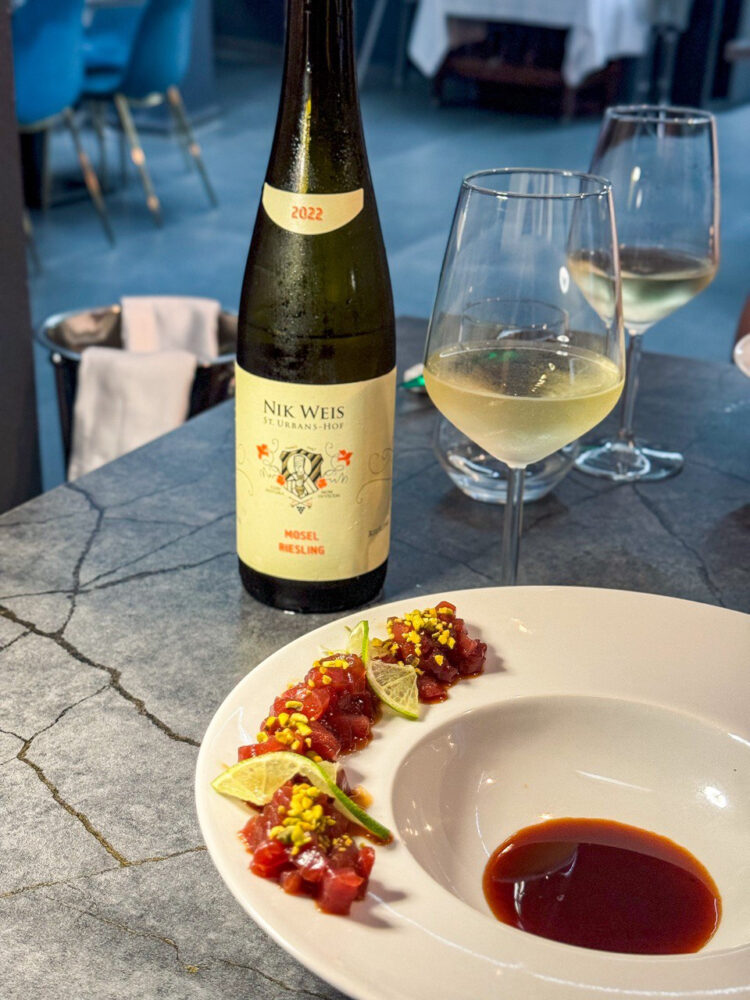 Mosel Riesling trocken - Nik Weis St. Urbans-Hof - Santupietro Restaurant