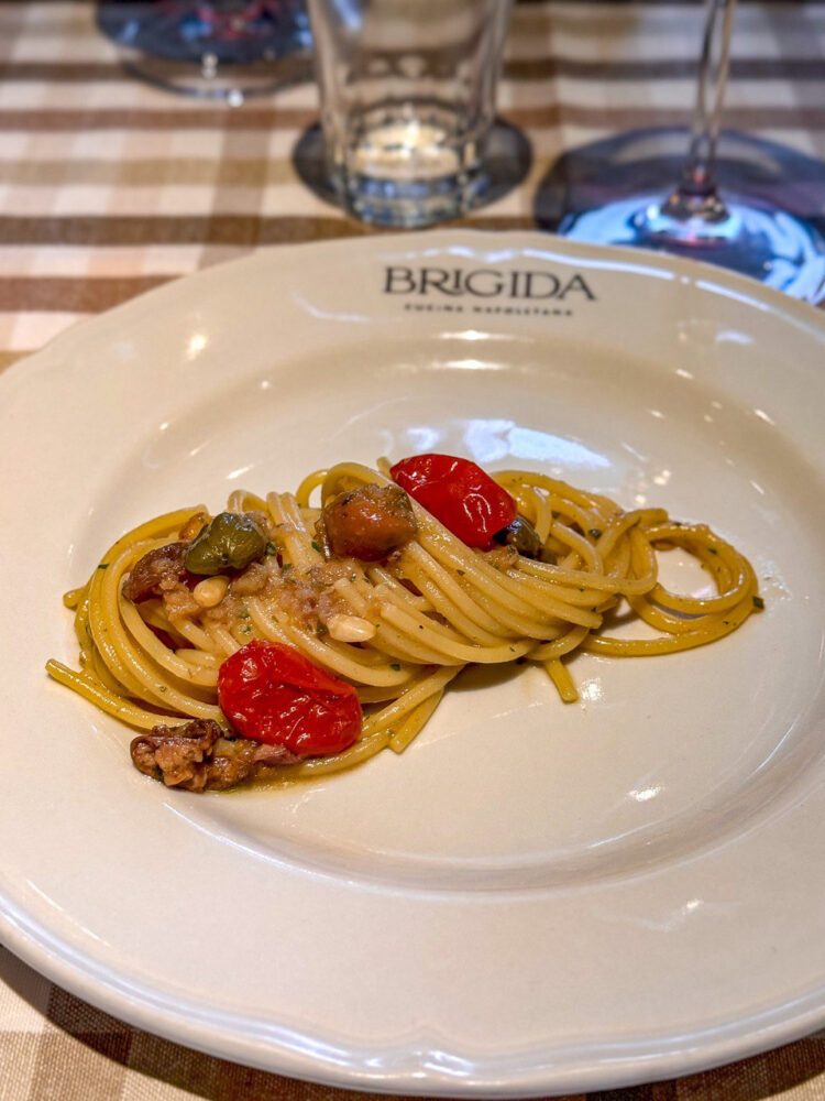 Spaghetto alla Gravunaro, Brigida Cucina Napoletana