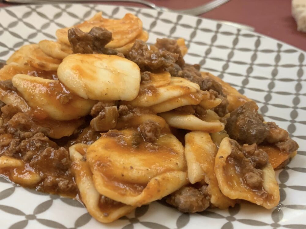 Taverna addo' Scialone, pasta fatta a mano con ragù di cinghiale