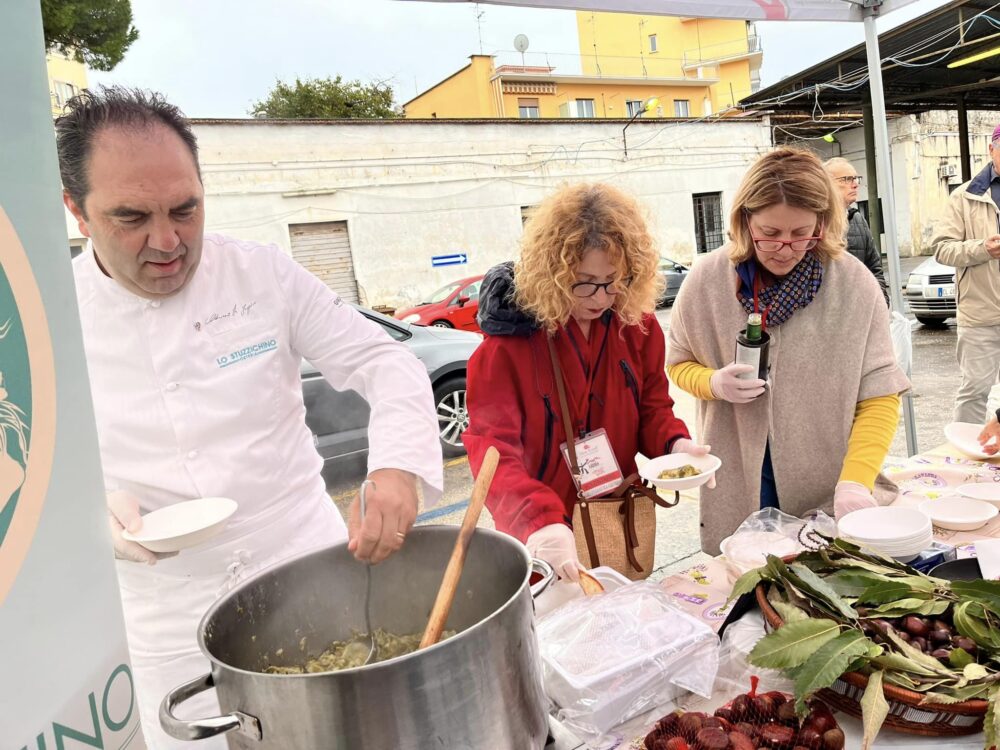 La degustazione del mercato della terra costiera sorrentina