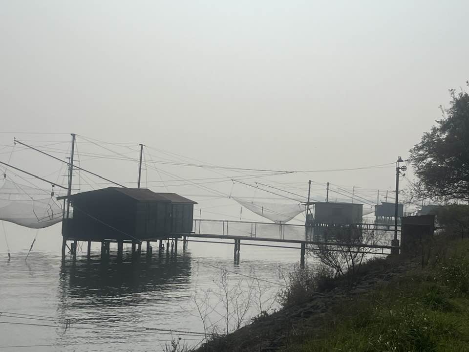 La bottega del Sale -capanne di pesca sul fiume