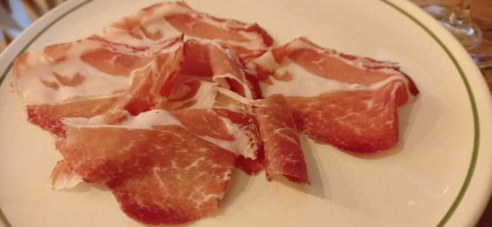 Sintesi Pizza e Cucina Capocollo di Martina Franca