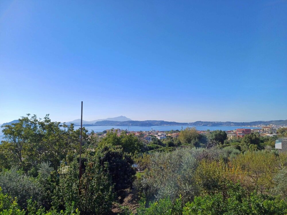 Campi Flegrei il Golfo di Pozzuoli