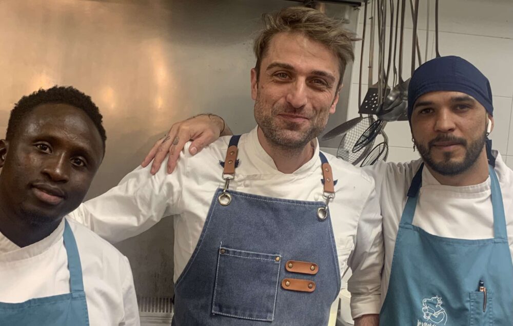 Le Vitel Etonné, lo chef Massimiliano Brunetto con la squadra