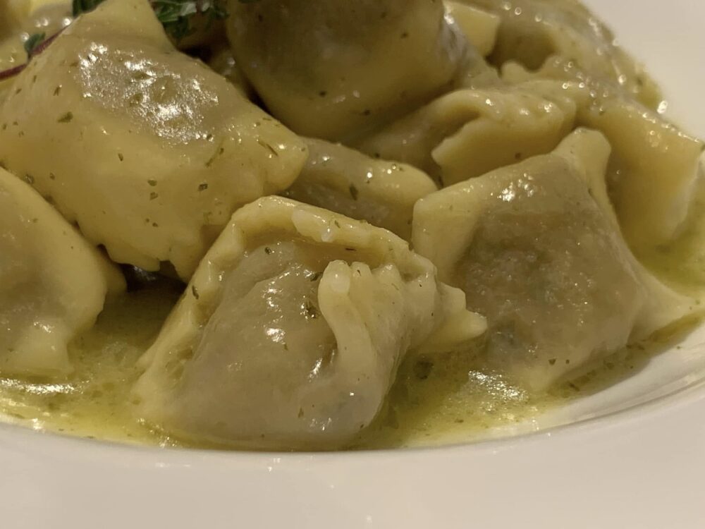 Ristorante il Gramsci a Torino, agnolotti burro e timo