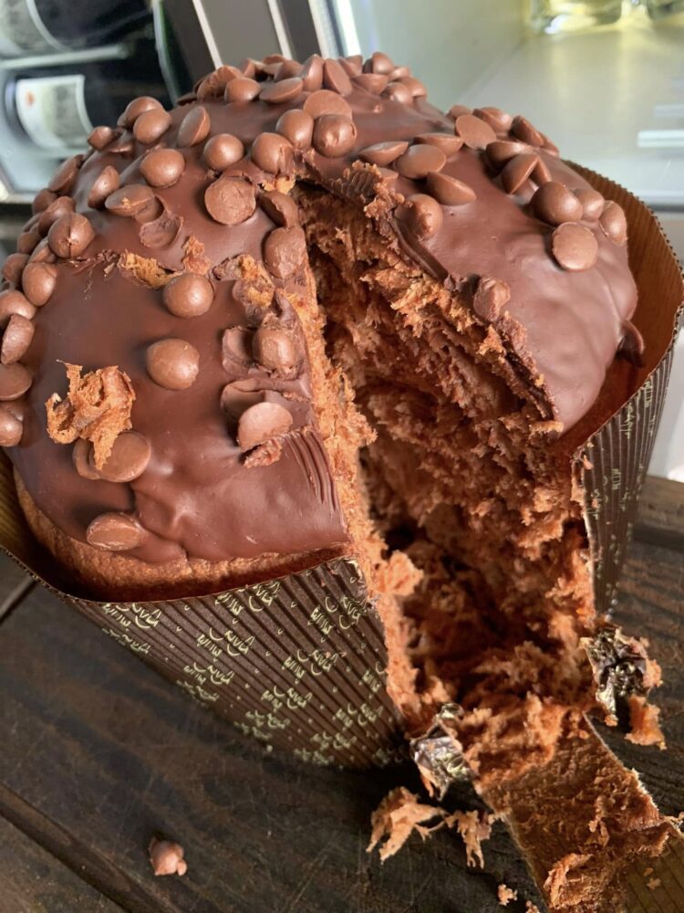 Cannavacciuolo Bistrot Torino, il panettone al cioccolato di chef Cannavacciuolo