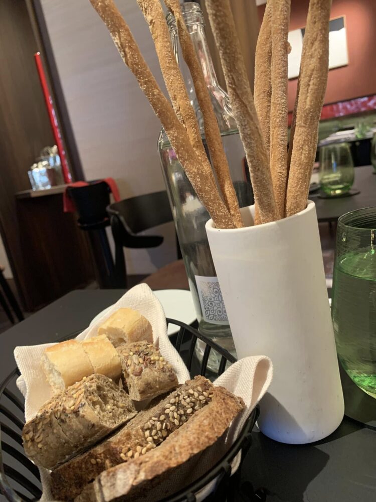 Ristorante il Gramsci a Torino, pane e grissini