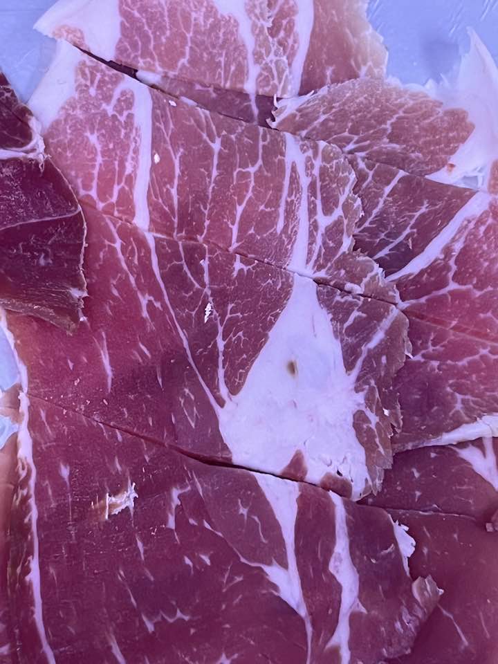 Macelleria Petti - prosciutto di 3 anni