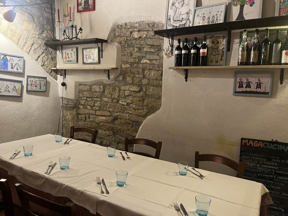 Osteria Umagazzeo - la sala