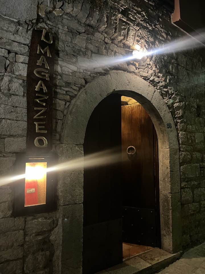 Osteria Umagazzeo - l'ingresso