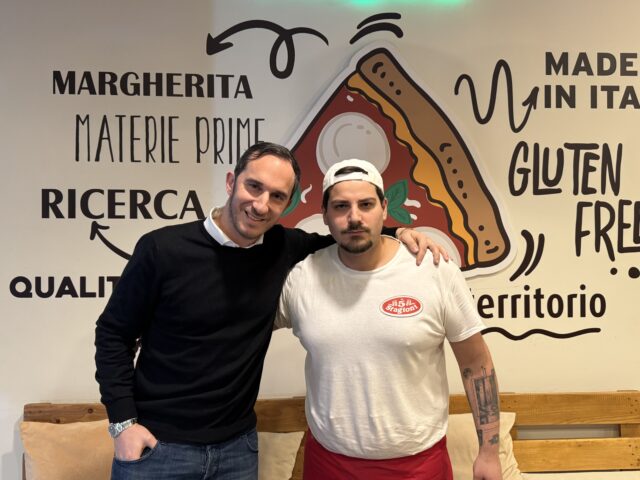 Pizzeria Sunrise arricchisce la proposta con la pizza a ruota di carro e un menù degustazione